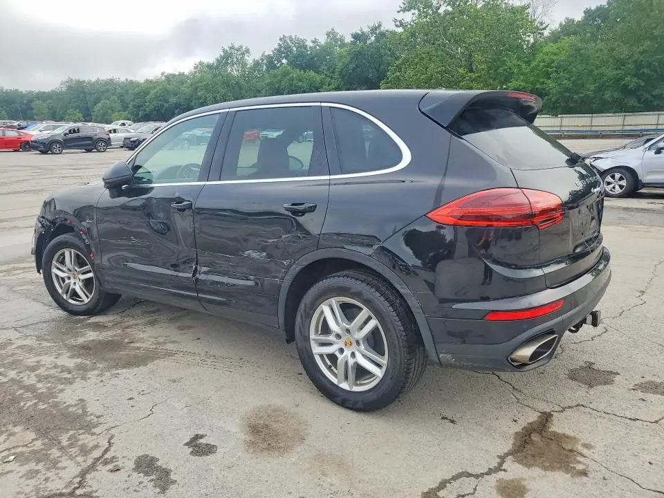 2016 PORSCHE CAYENNE   