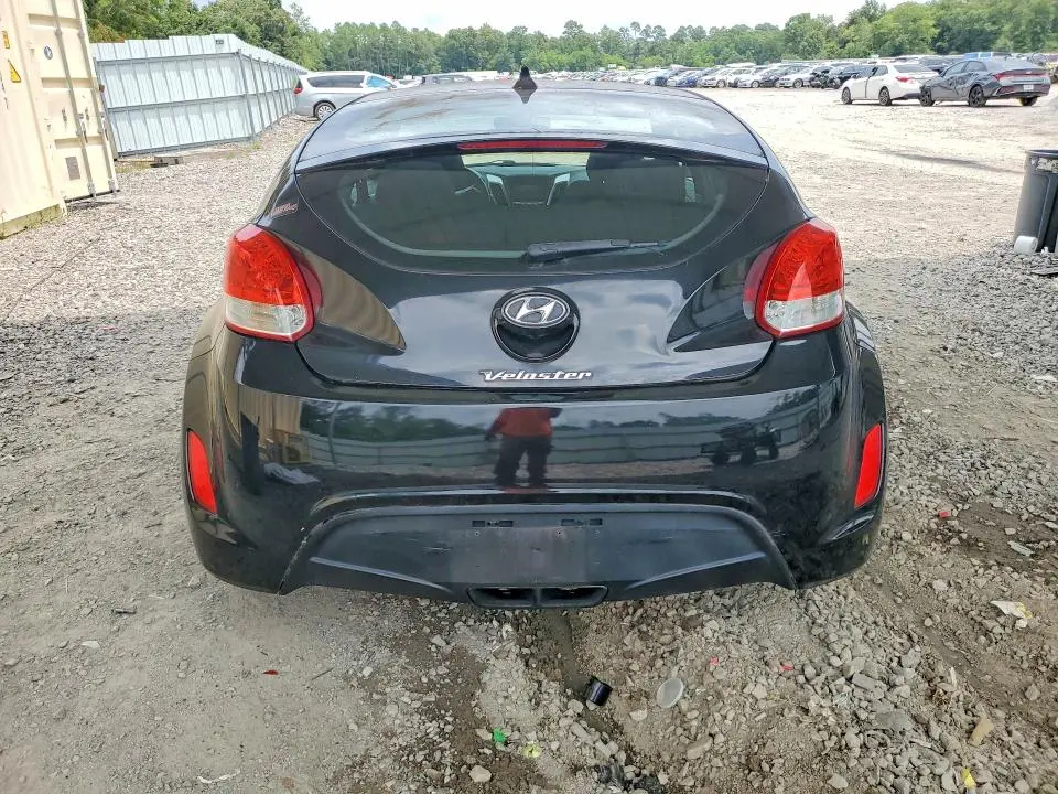2013 HYUNDAI VELOSTER BASE  