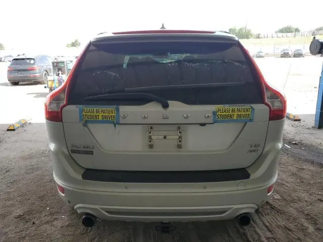 2011 VOLVO XC60 T6  