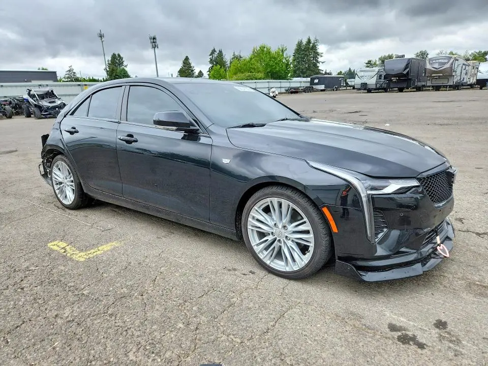 2022 CADILLAC CT4 PREMIUM LUXURY  