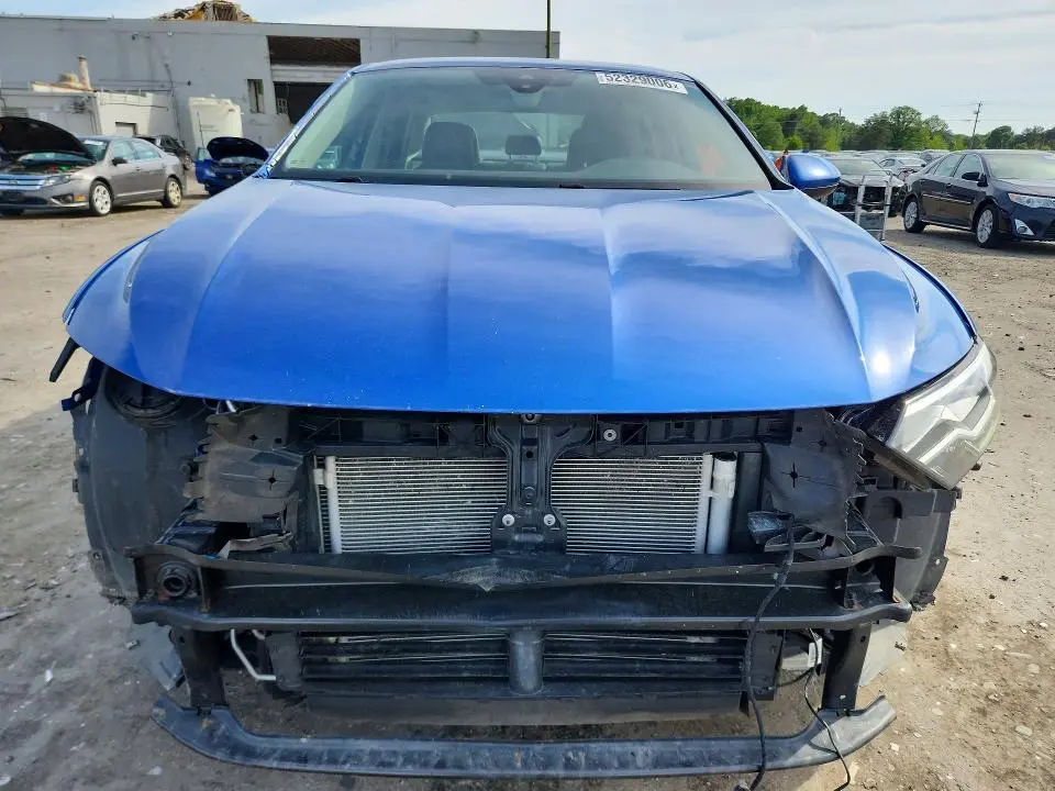 2024 VOLKSWAGEN JETTA SE  