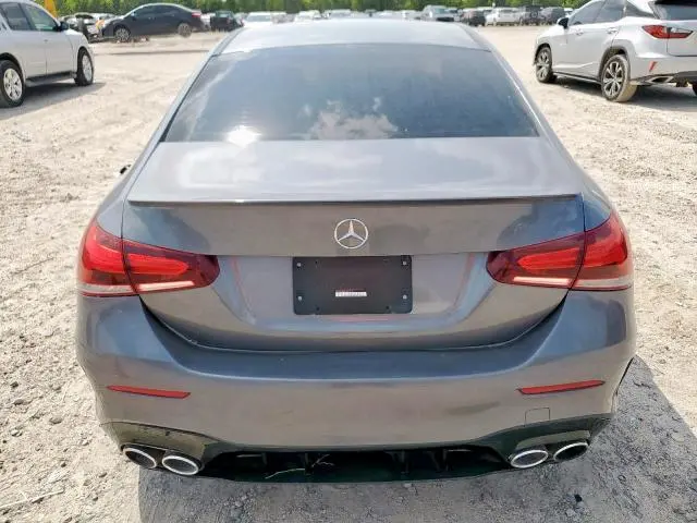 2019 MERCEDES-BENZ A 220  