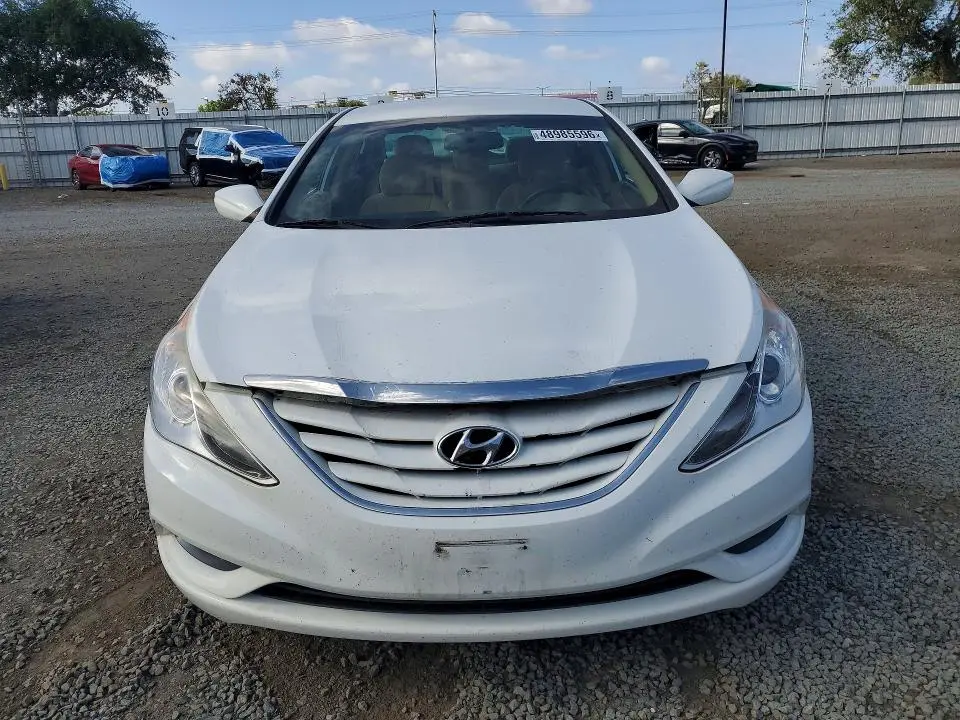 2012 HYUNDAI SONATA GLS  