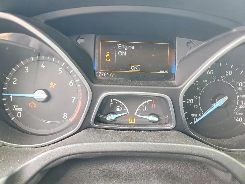2015 FORD FOCUS SE  