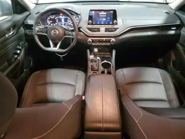 2022 NISSAN ALTIMA SV  
