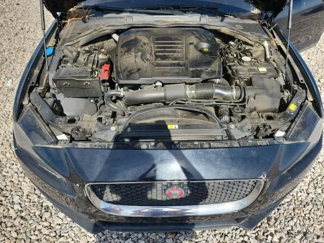 2018 JAGUAR XE   