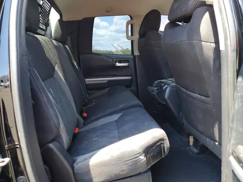 2016 TOYOTA TUNDRA SR5  