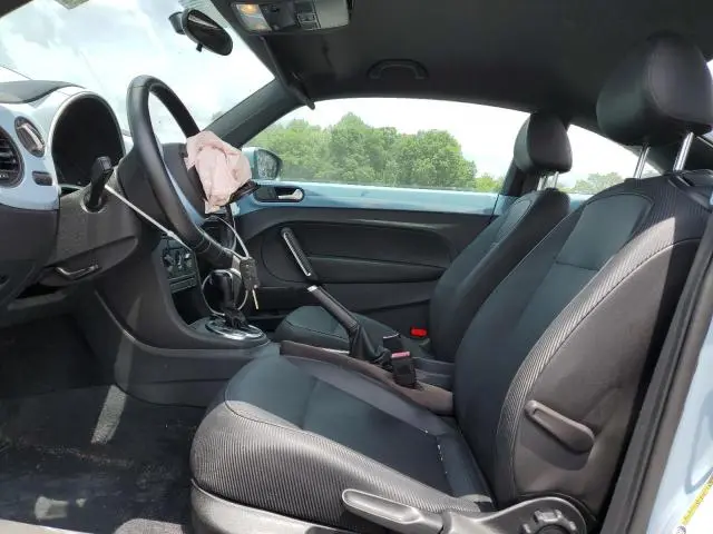 2012 VOLKSWAGEN BEETLE   