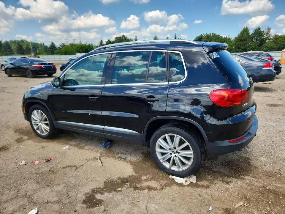 2014 VOLKSWAGEN TIGUAN S  