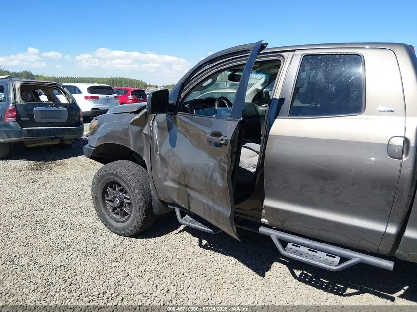 2011 TOYOTA TUNDRA GRADE 5.7L V8