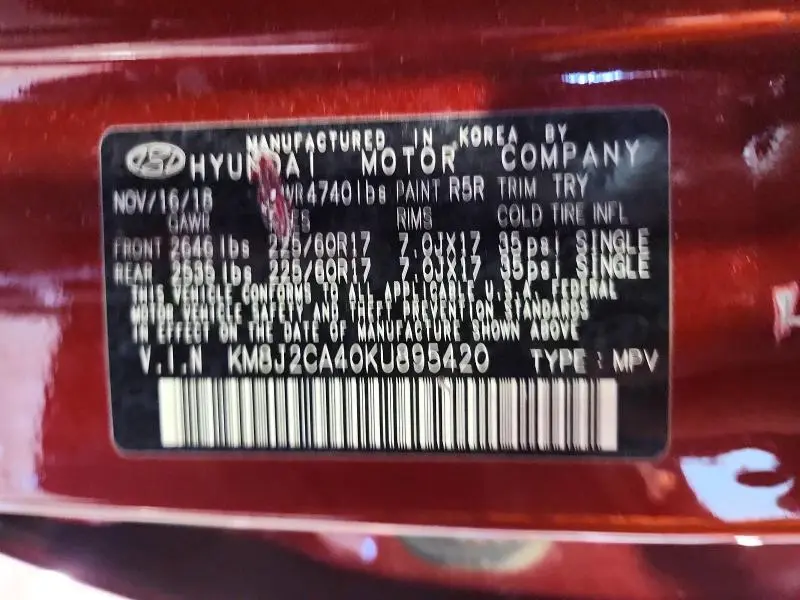 2019 HYUNDAI TUCSON SE  