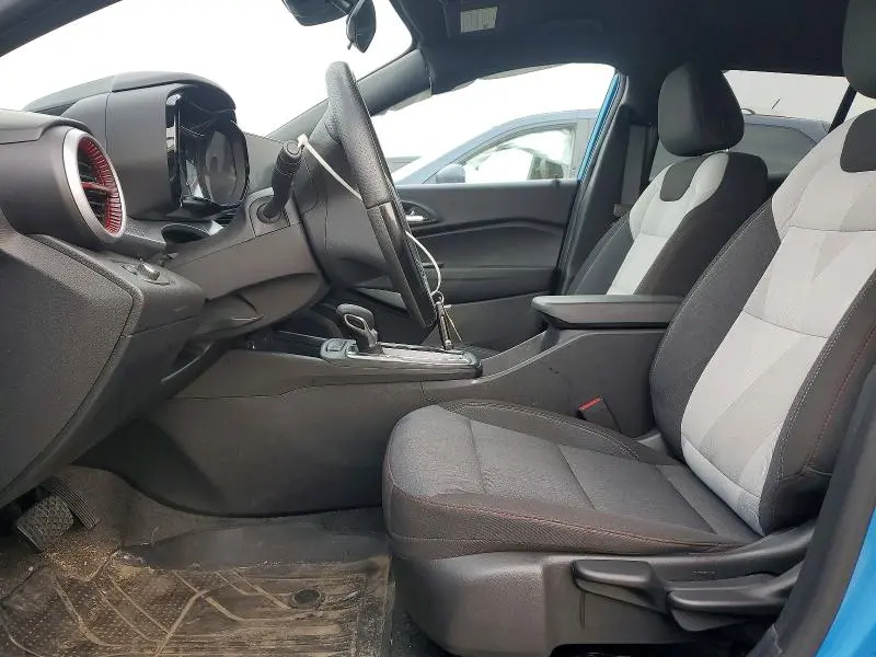 2025 CHEVROLET TRAX 1RS  
