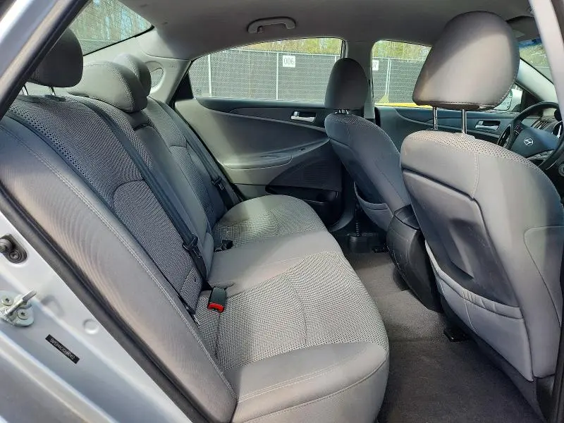 2012 HYUNDAI SONATA GLS  