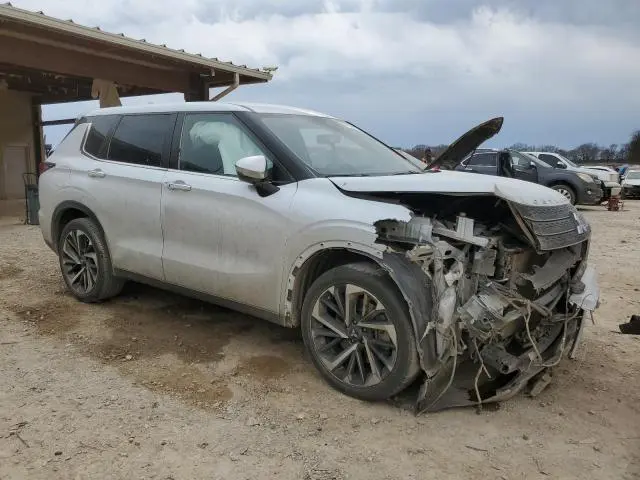 2022 MITSUBISHI OUTLANDER SE  
