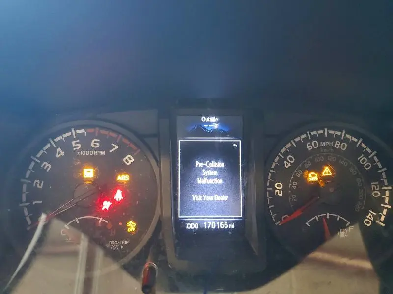 2018 TOYOTA TACOMA   
