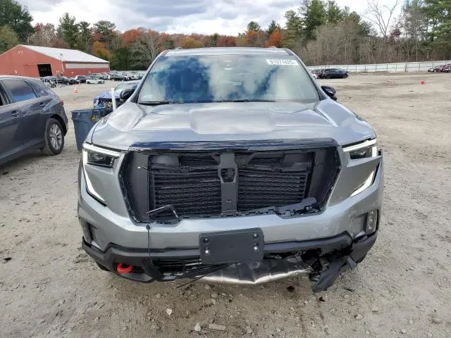 2025 GMC ACADIA AT4  