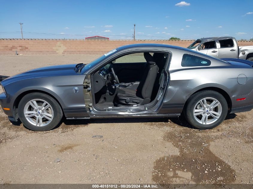 2011 FORD MUSTANG V6