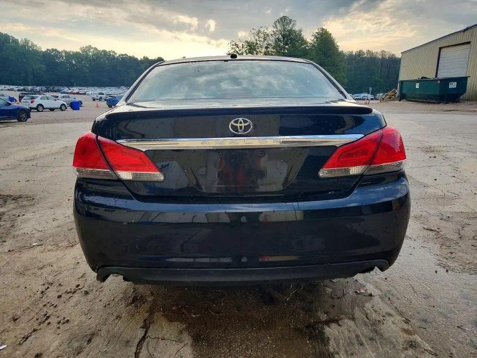 2012 TOYOTA AVALON LIMITED  