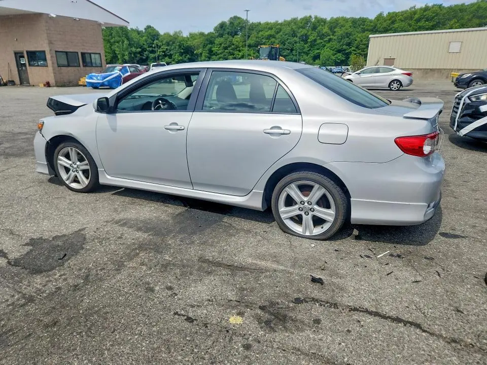 2013 TOYOTA COROLLA   