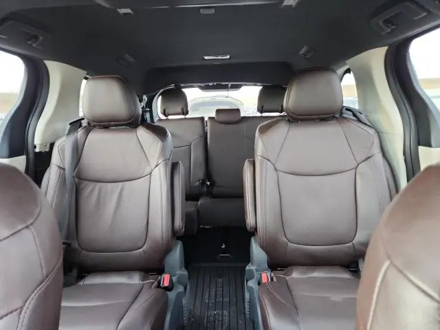 2024 TOYOTA SIENNA LIMITED  