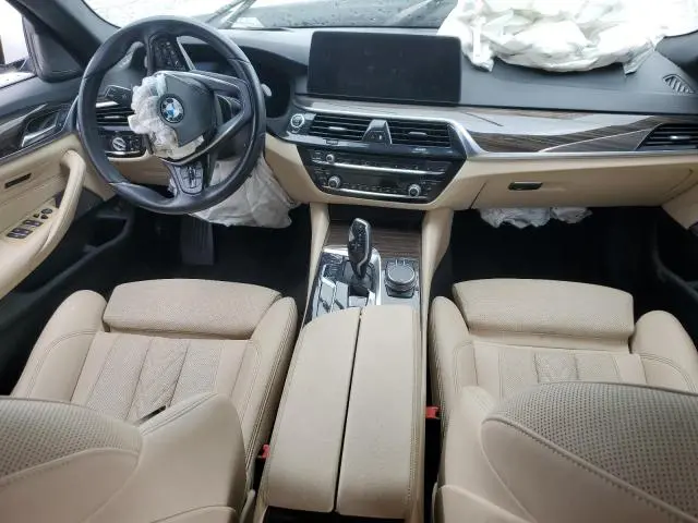 2021 BMW 530 I  