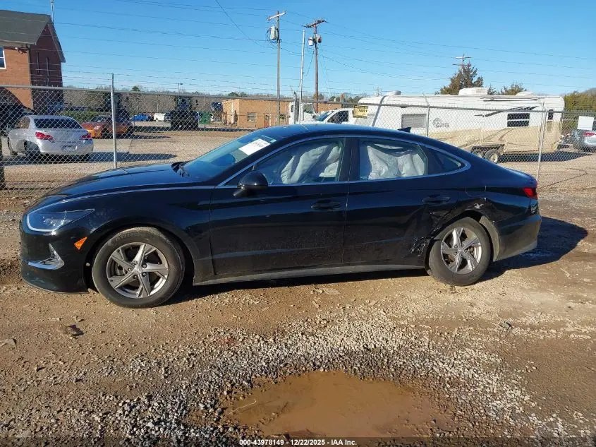 2022 HYUNDAI SONATA SE
