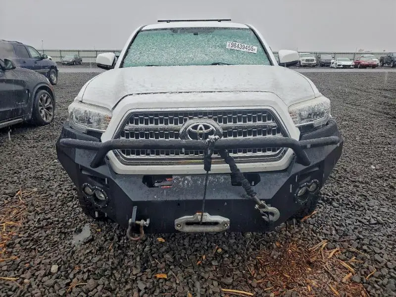 2017 TOYOTA TACOMA DOUBLE CAB  