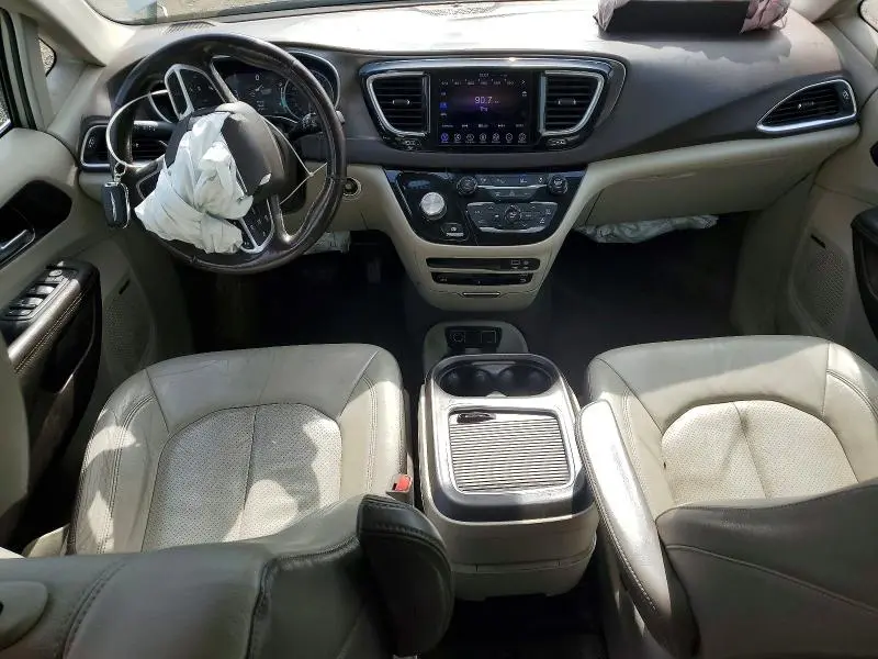 2017 CHRYSLER PACIFICA TOURING L PLUS  