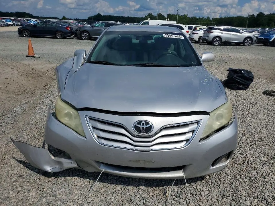 2011 TOYOTA CAMRY LE  