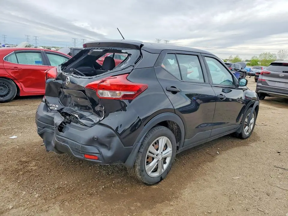 2020 NISSAN KICKS S  