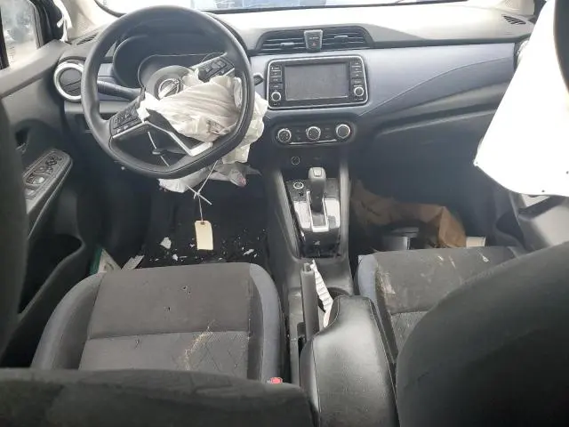 2023 NISSAN VERSA SV  