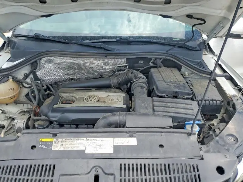 2013 VOLKSWAGEN TIGUAN S  