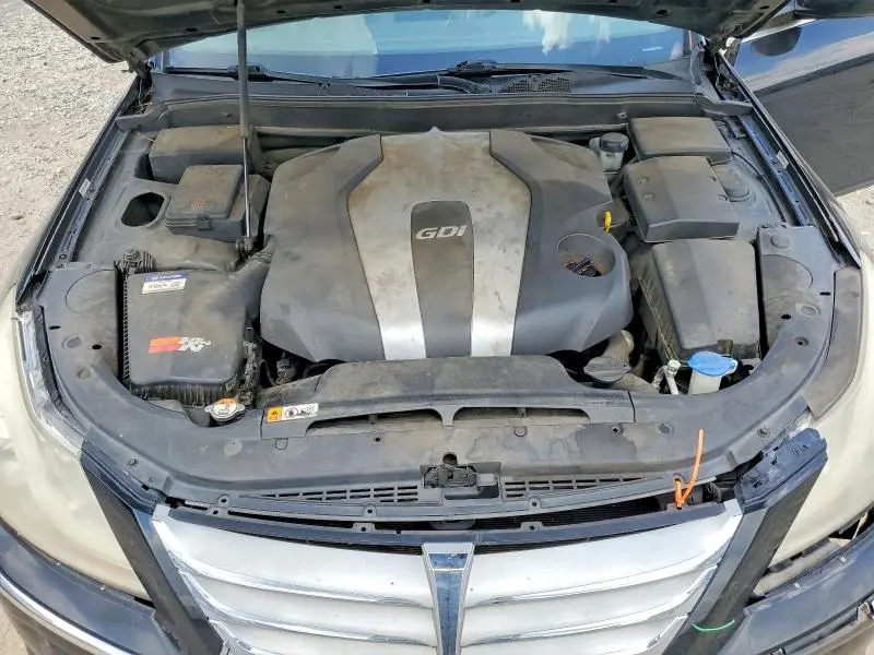 2013 HYUNDAI GENESIS 3.8L  