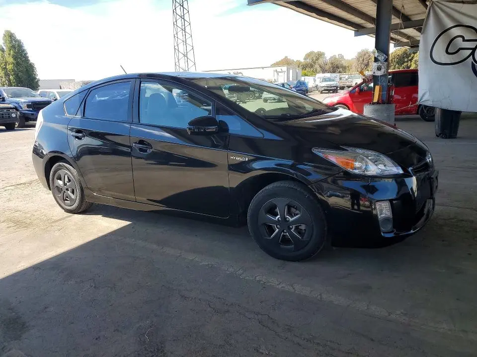 2010 TOYOTA PRIUS IV  