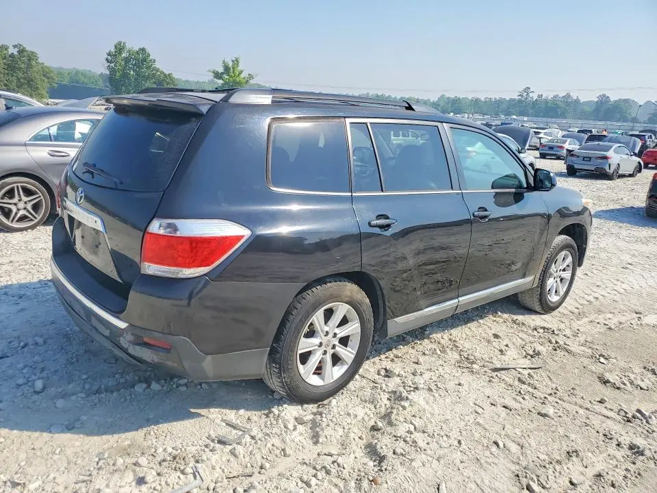 2013 TOYOTA HIGHLANDER PLUS  
