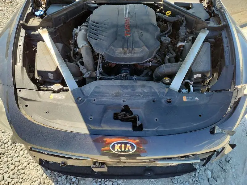 2019 KIA STINGER GT1  