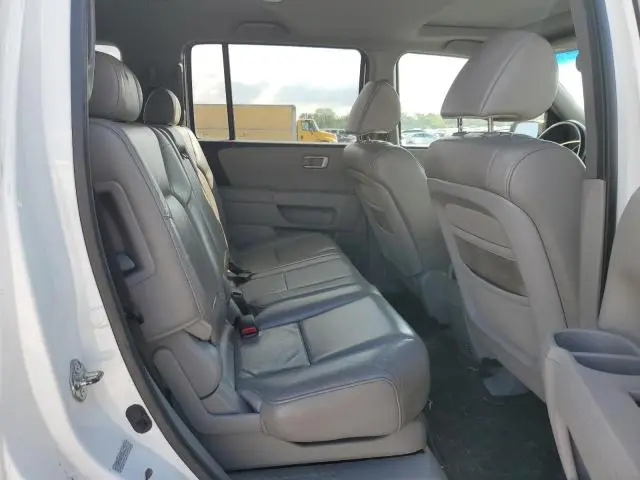 2011 HONDA PILOT EXL  