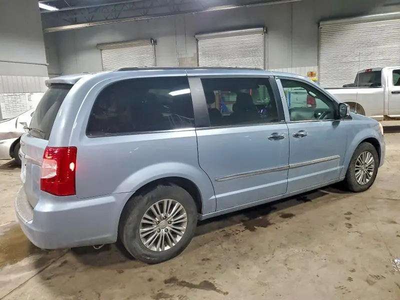 2013 CHRYSLER TOWN & COUNTRY TOURING L  