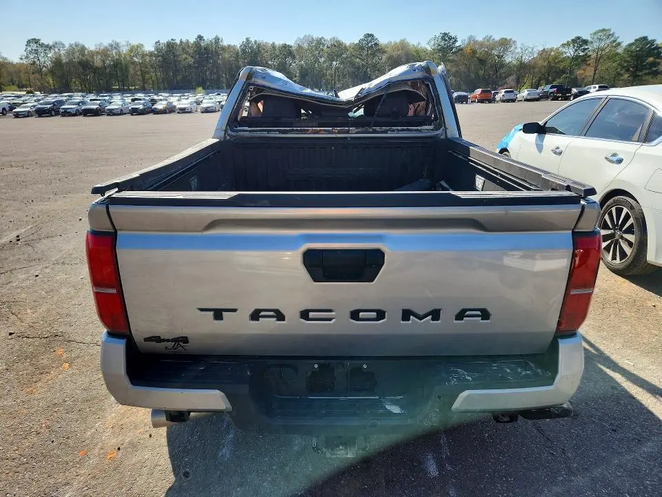 2025 TOYOTA TACOMA TRD SPORT  