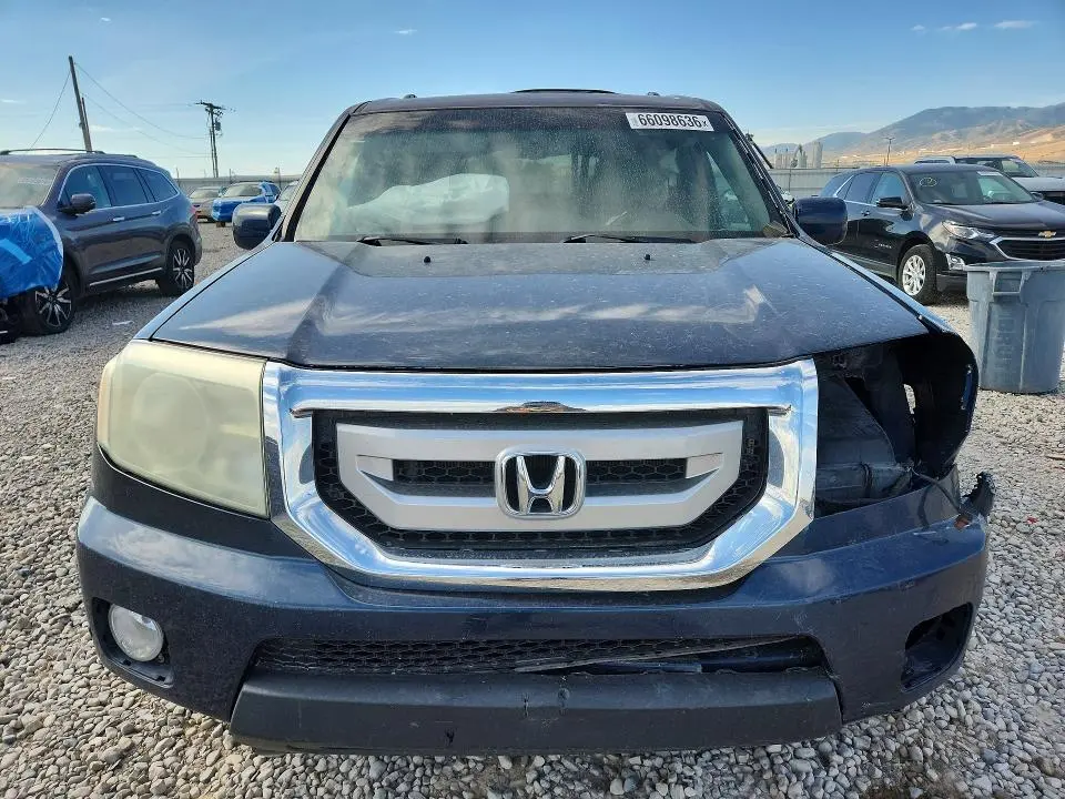 2011 HONDA PILOT TOURING  