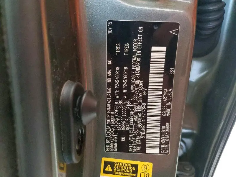 2015 TOYOTA HIGHLANDER XLE  