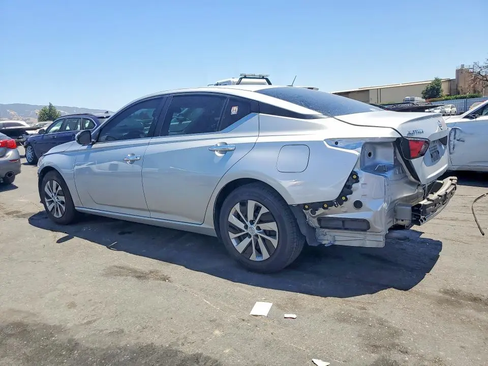 2022 NISSAN ALTIMA S  