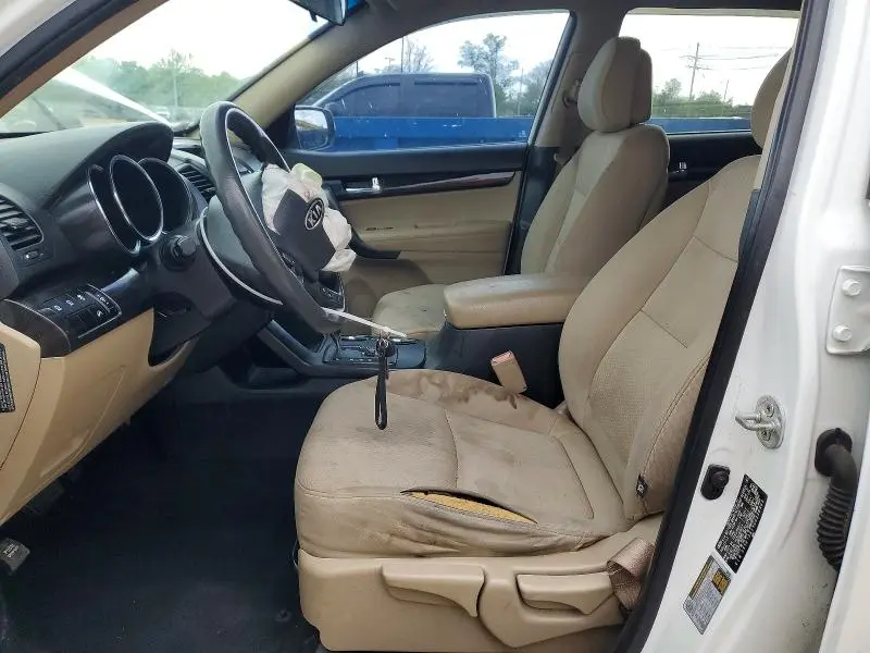 2012 KIA SORENTO LX  