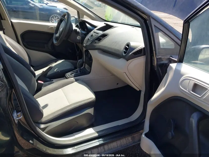 2013 FORD FIESTA S