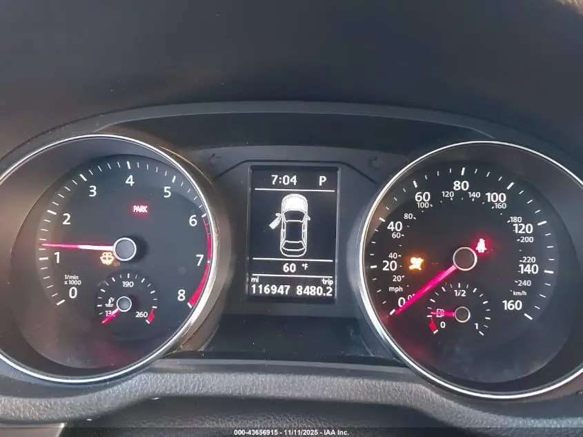 2017 VOLKSWAGEN PASSAT 1.8T R-LINE