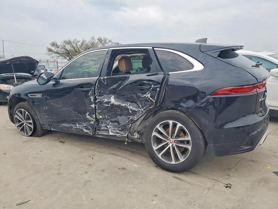 2021 JAGUAR F-PACE   