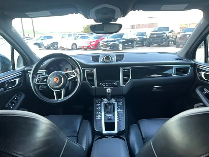 2018 PORSCHE MACAN S  