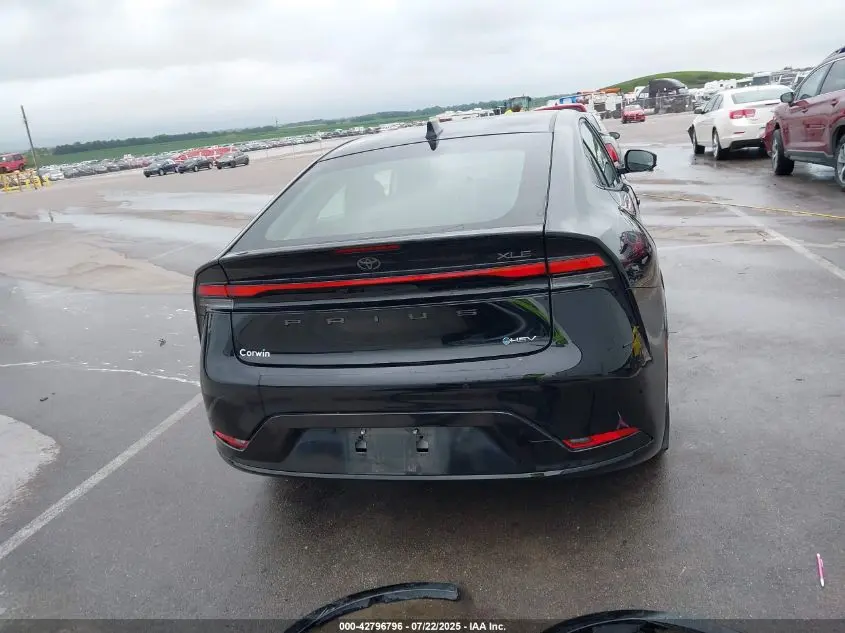 2024 TOYOTA PRIUS XLE AWD-E