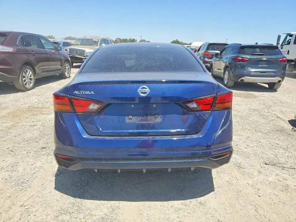 2022 NISSAN ALTIMA S  