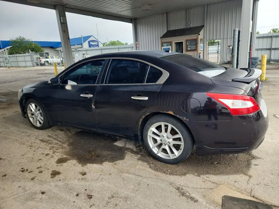 2010 NISSAN MAXIMA 3.5 S  
